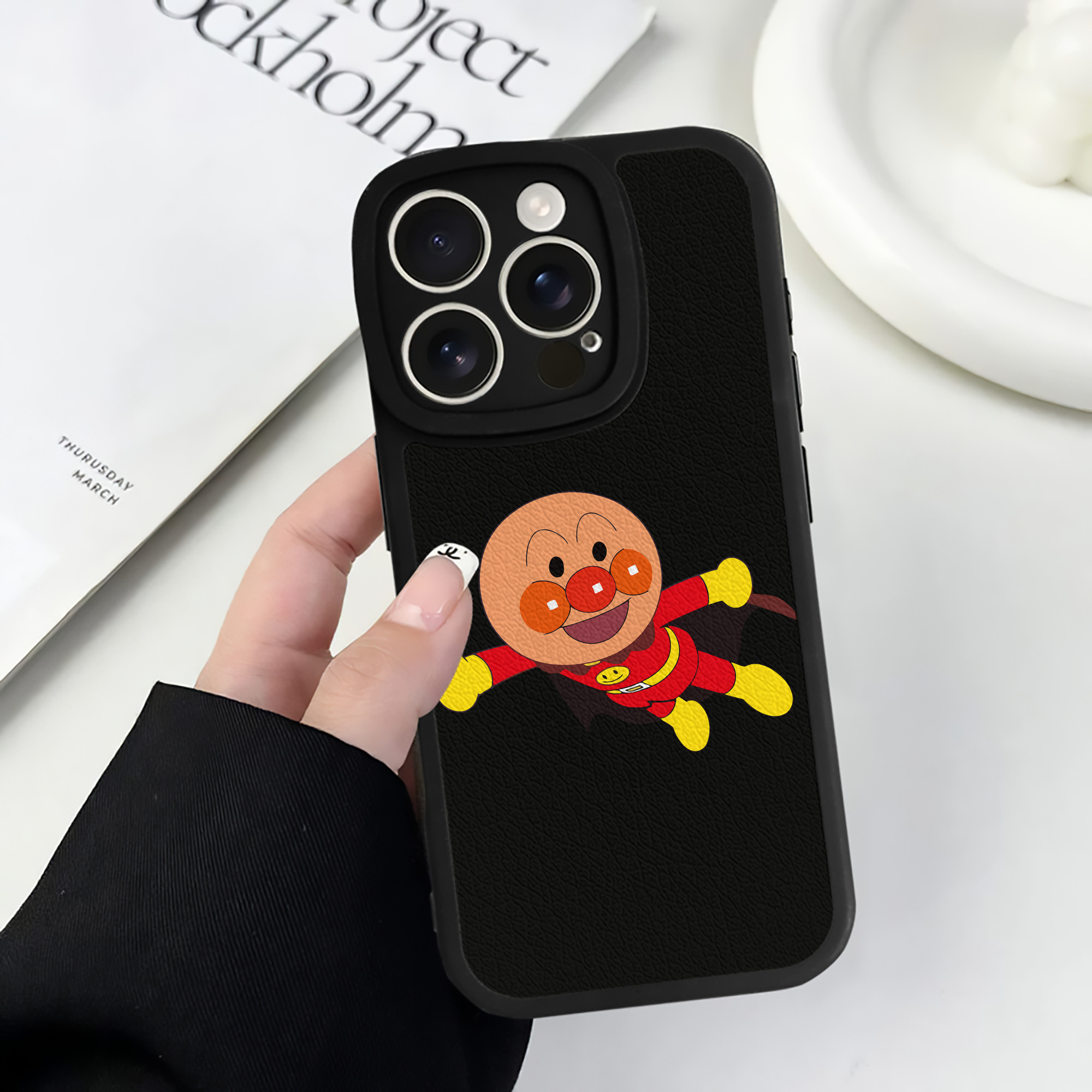 （画像用） アンパンマン Anpanman 【iPhone 16シリーズ対応】シリコンスマホケース（レザー調） 材質：シリコン